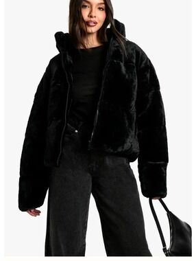Pretty Little Thing Black Faux Fur Cropped Puffer Jacket
